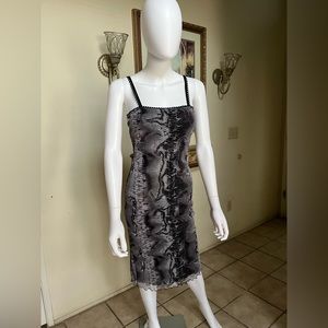 Medium Knee High Dress, Snak Skin Print 🐍👗